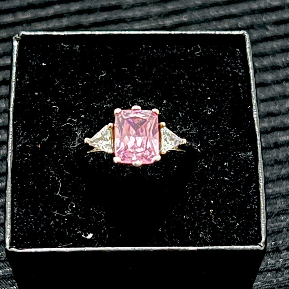 Ring on Rhodium band